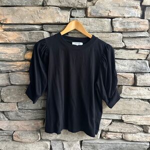 Frame Frankie Puff sleeve elbow sleeve crew Black Short Sleeve Top